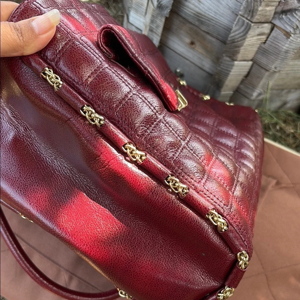 ANTONIO MELANI Burgundy Quilted Shoulder Bag with Gold Hardware
